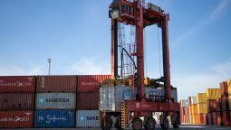 altText(Sindicato del puerto para este lunes y no descarta uno de 48 horas)}