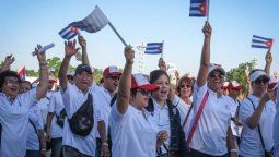 altText(Más de medio millón de cubanos ratifican apoyo a la revolución en masiva jornada por el 1 de Mayo)}