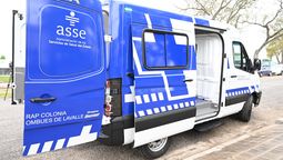 altText(ASSE entregó nuevas ambulancias en Ombúes de Lavalle y Nuevo Berlín)}