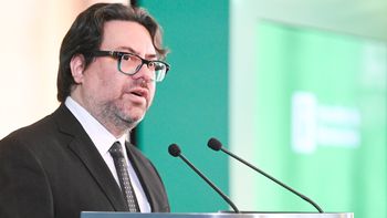 Zunino defendió el uso de horas extra en la Intendencia