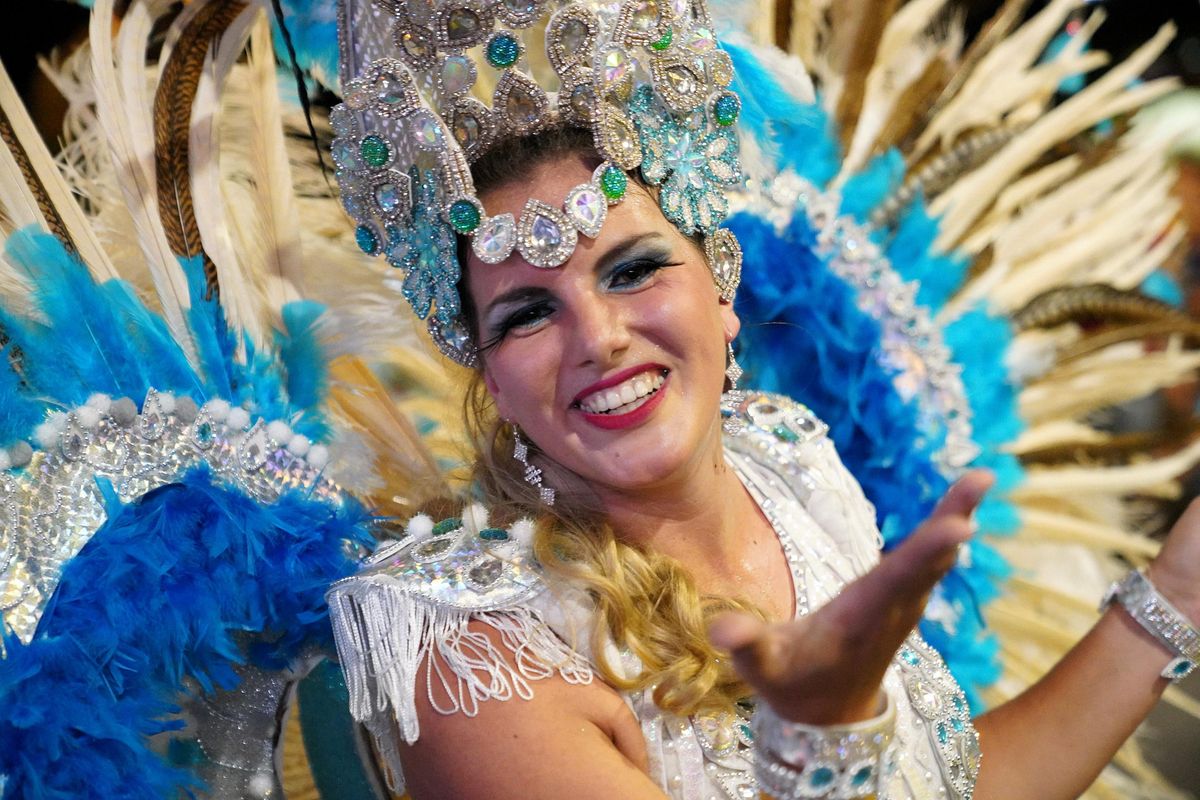 Hoy desfile de las escuelas de samba (Foto IMM)