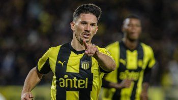 Silvera se despidió de Peñarol y apuntó contra los dirigentes por falta de respuestas