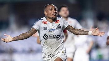 Rómulo Otero llegó a Nacional.