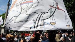altText(El Ministerio de Justicia divide opiniones y deja dudas sobre su alcance real)}