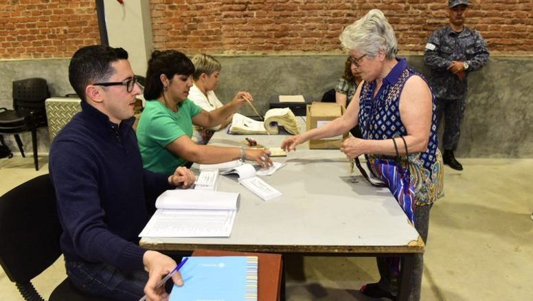 Funcionarios electorales movilizados por asueto no otorgado