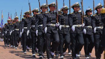 3 millones de dólares desaparecidos de la Armada: justicia laboral va tras ellos