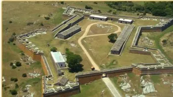 Bicentenario a todo rock: NTVG hace historia en la Fortaleza de Santa Teresa