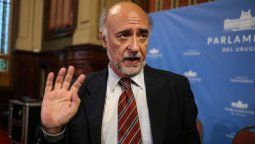 altText(Pablo Mieres se quedó solo en la coalición: 