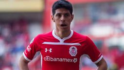 altText(Pablo Barrientos llega libre de Toluca para enrolarse en Nacional)}