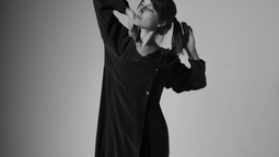 altText(Entender el mundo de los sueños, cantar sobre ellos, darle voz a las sombras y escuchar sus silencios)}