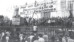 altText( A 40 años del 