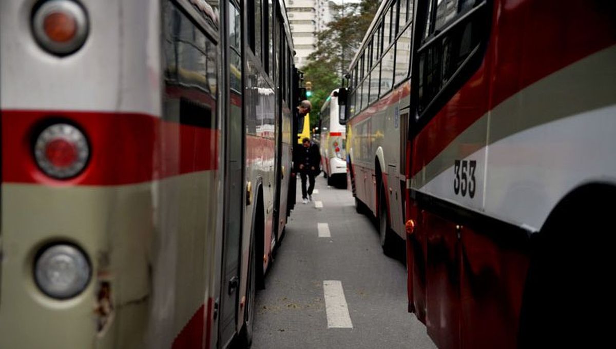 El plan de Cosse para mejorar el transporte en Montevideo