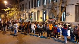 altText(Estudiantes de Magisterio realizan paro y movilización)}