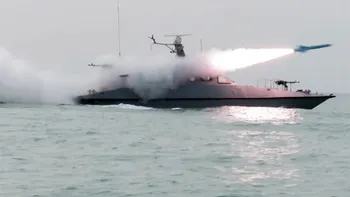 Trump se jacta de que EEUU destruyó la marina y la fuerza aérea de Irán