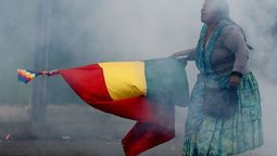 altText(Bolivia: habrá elecciones el 3 de mayo)}