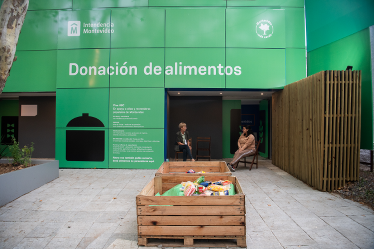 La Intendencia de Montevideo pide la donación de alimentos para las ollas populares.