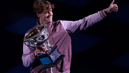 altText(Sinner hizo historia y se quedó con su primer Grand Slam)}