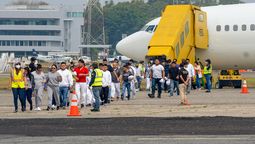 altText(EEUU envió a Guatemala tres aviones con deportados)}