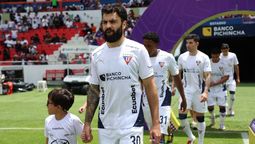 altText(Nacional: siguen esperando por Araújo y quiere ponerle el broche con Allala)}