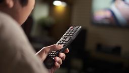 altText(Volvió a caer la cantidad de servicios de TV para abonados, confirma informe de Ursec)}