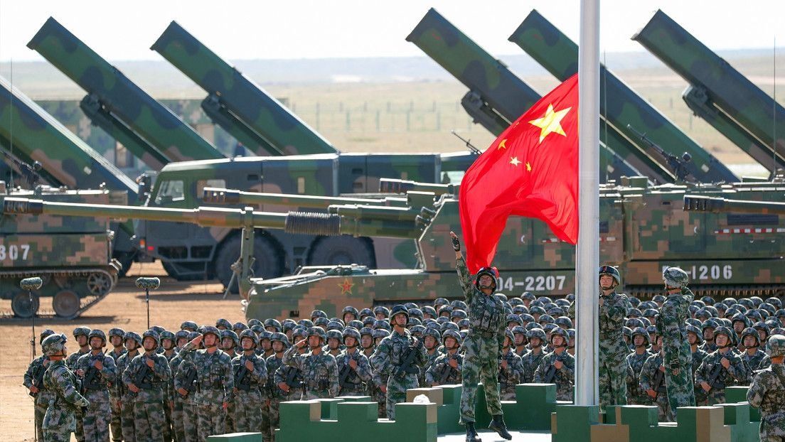 China sigue ampliando su poderío militar