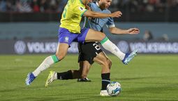 altText(Histórico triunfo de Uruguay 2 a 0 ante Brasil en el Centenario)}