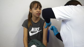Comenzó la campaña de vacunación en las escuelas