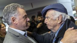 altText(Orsi y jerarcas del gobierno participaron de homenaje a Mauricio Rosencof)}