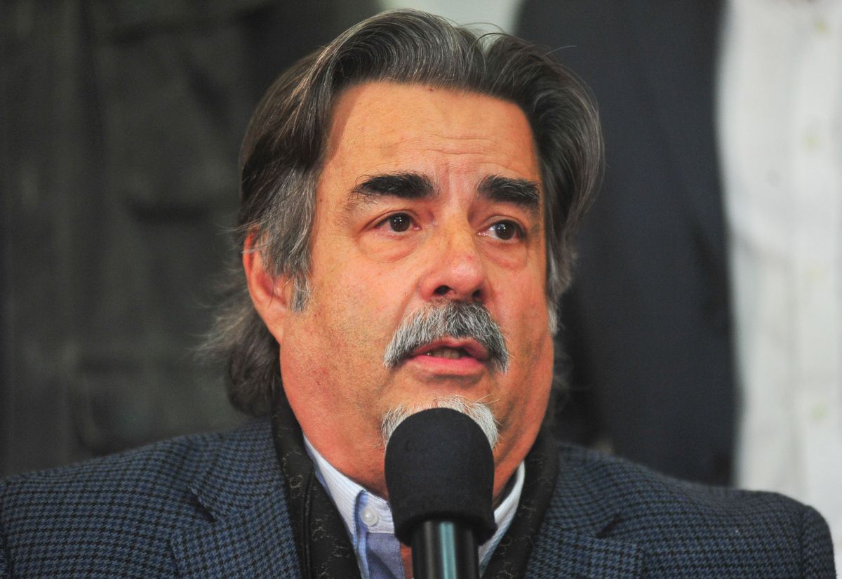 Ex Fiscal Gustavo Zubía se incorpora a la campaña del pre candidato Julio Ma. Sanguinetti. Casa del Partido Colorado