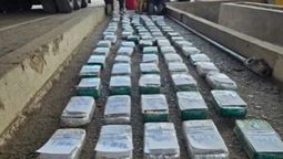 altText(Formosa: incautaron 92 kg de pasta base en un camión que venía a Uruguay desde Paraguay)}