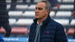 altText(Lasarte vuelve a contar con dos jugadores para enfrentar a Defensor)}