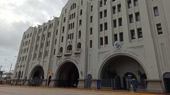 Aduanas descubre dos comercios que usurpaban identidades para importar mercadería libre de impuestos