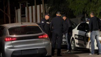 Tremendo: mujer quedó en medio de tiroteo mientras iba a buscar a su hija a la UTU y fue baleada