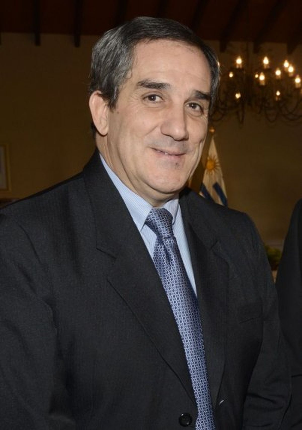 Víctor Galeano Perrone.