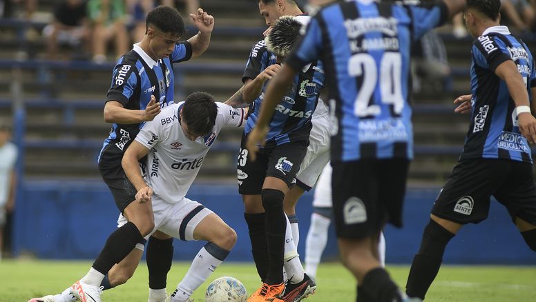 Liverpool derrotó 2 a 1 a Nacional por la Copa AUF Uruguay