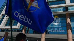 altText(AEBU se declara en conflicto y hace paro este lunes)}