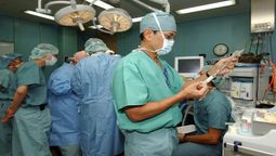 altText(Asamblea general del Sindicato Anestésico Quirúrgico (SAQ) se declara en «pre conflicto»)}