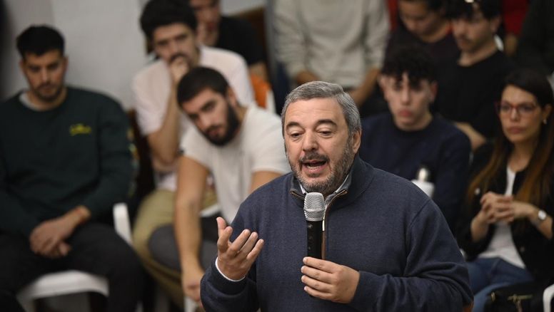 Fuerza Renovadora apoyó precandidatura de Mario Bergara