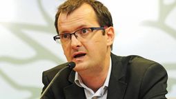 altText(Moncecchi ratificó el control estatal de las subsidiarias de Petrobras)}