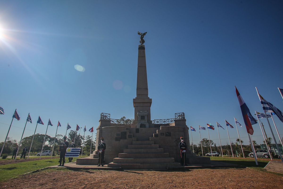 18 de mayo: 213 aniversario de la Batalla de las Piedras. 