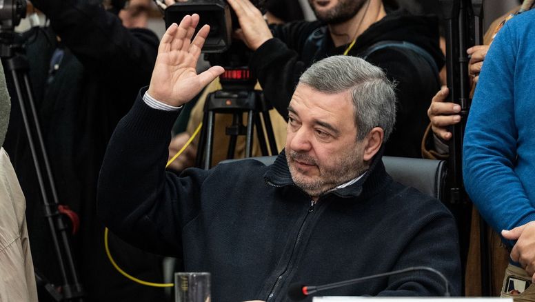 Primeros 100 días de Mario Bergara: con la limpieza entre ceja y ceja se ganó el respaldo de la oposición
