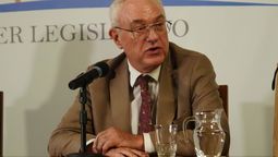 altText(Primera interpelación del año: Lubetkin explicará postura uruguaya sobre Venezuela)}
