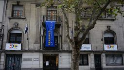altText(Pandemia: FA impulsará acciones políticas y parlamentarias para exigir responsabilidades)}