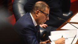 altText(FA respaldó a Oddone y asegura que 