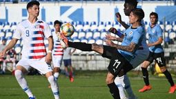 altText(Uruguay le ganó por penales a Estados Unidos en el último amistoso antes del mundial)}