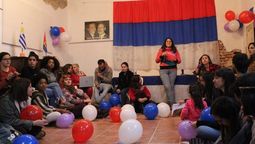 altText(El Frente Amplio tiene el primer Comité de base feminista)}