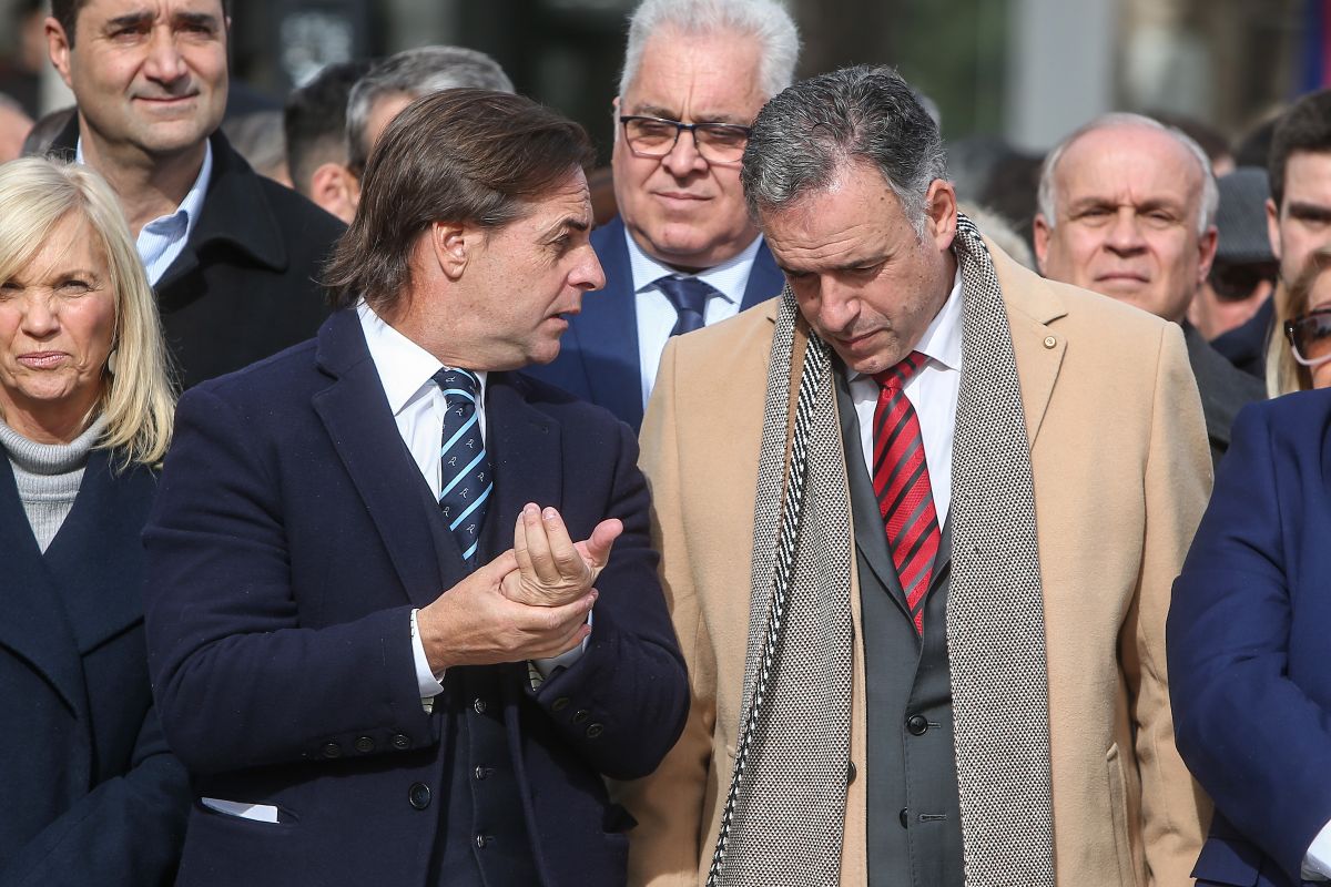 Luis Lacalle Pou y Yamandú Orsi se reunirán este martes 26 de noviembre para empezar a coordinar la transición.