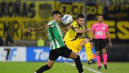 altText(Apertura: Peñarol derrotó a Racing y es líder)}
