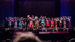 altText(Con 25 años a sus espaldas, La Mojigata volvió al Carnaval)}