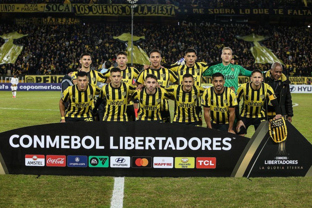 Peñarol deberá definir el futuro de una gran parte de su plantel principal. 